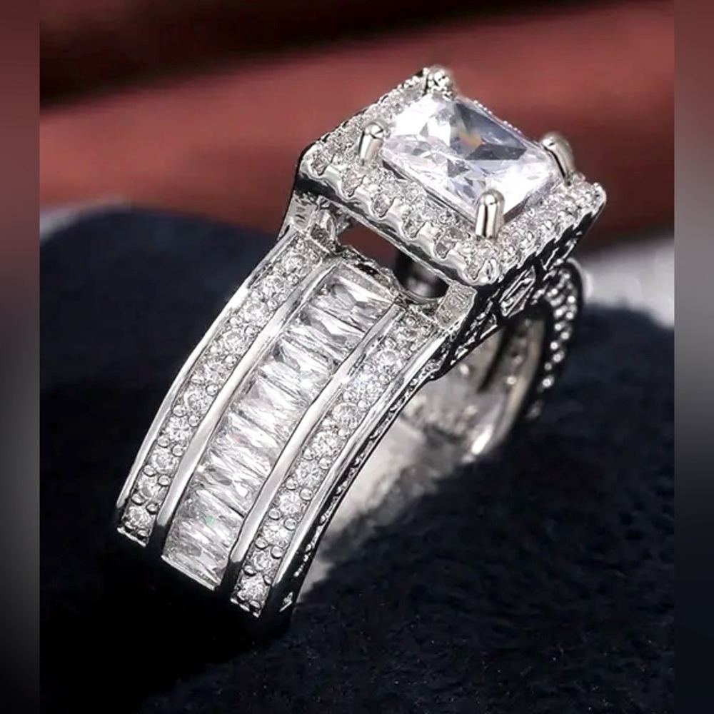 Diamond Zircon Ring with 4 Prong Halo setting, New, Size 6